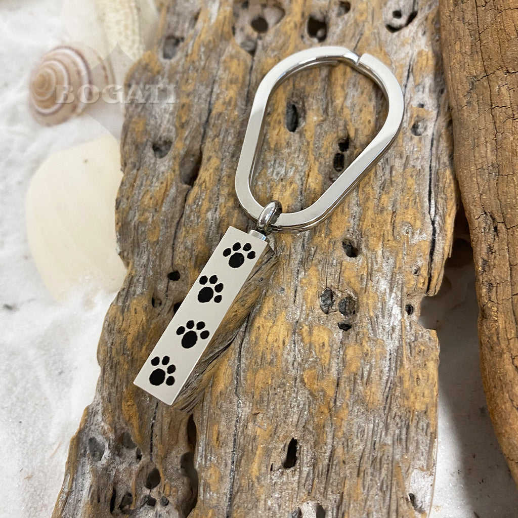J-600 Bar with Four Paw Prints - Keychain