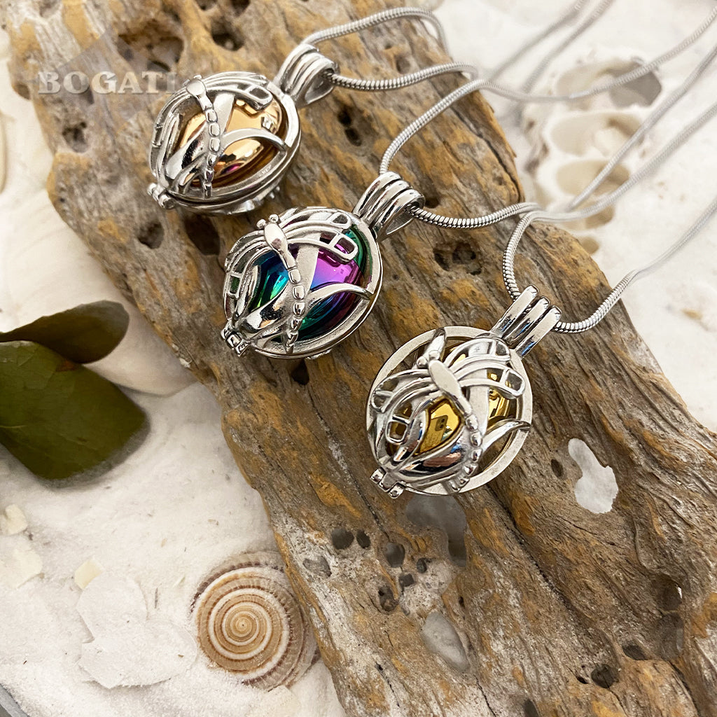 J-2050 Dragonfly Locket with Insert - Pendant with Chain