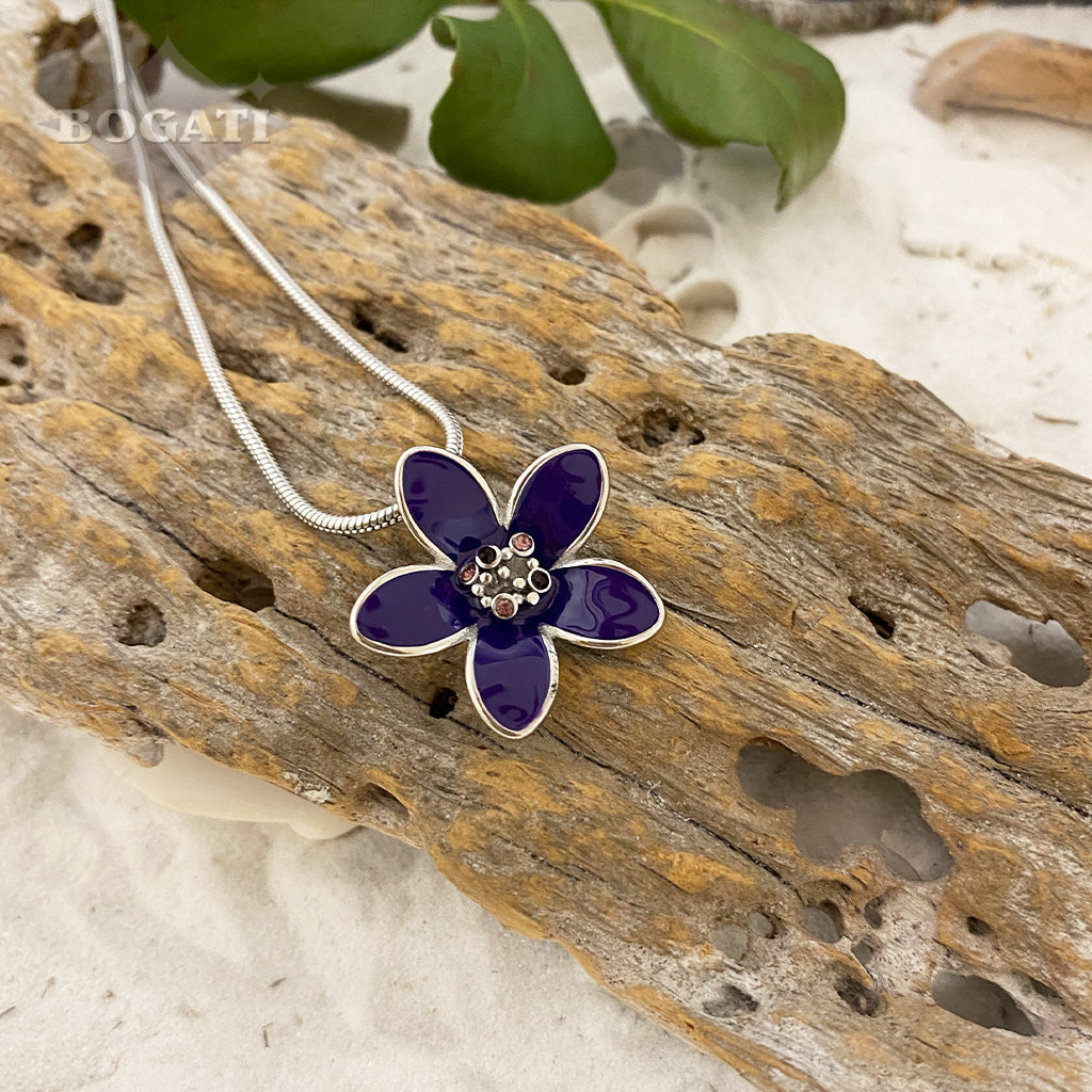 J-2400 - Flower with Colorful Stones - Pendant with Chain